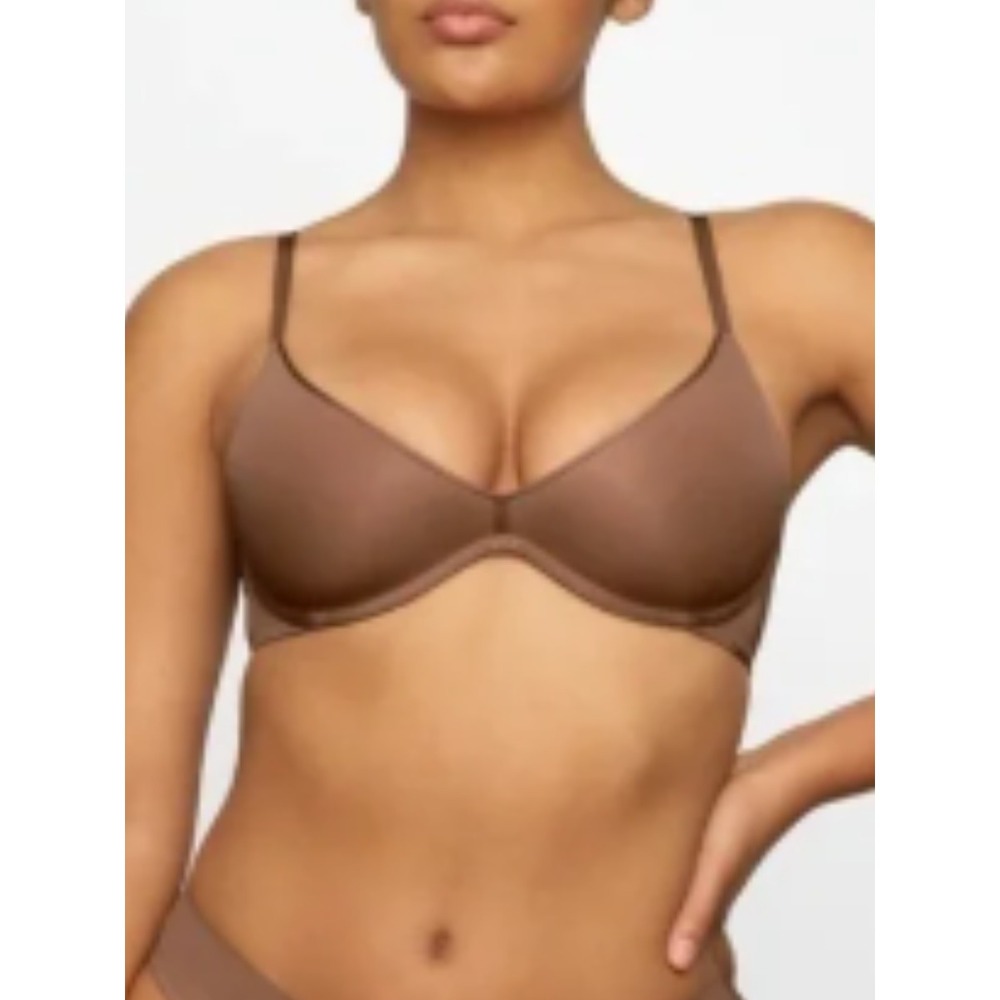 SKIMS Weightless Scoop Bra Size 34DDDD Brown Smooth Stretch Everyday Intimates